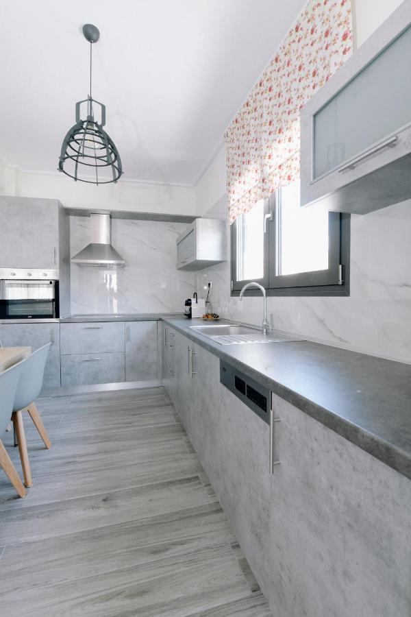 W1 Apartment *