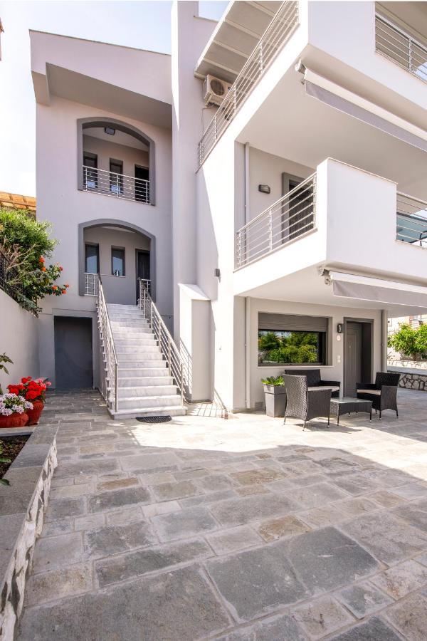 Apartment W1 *