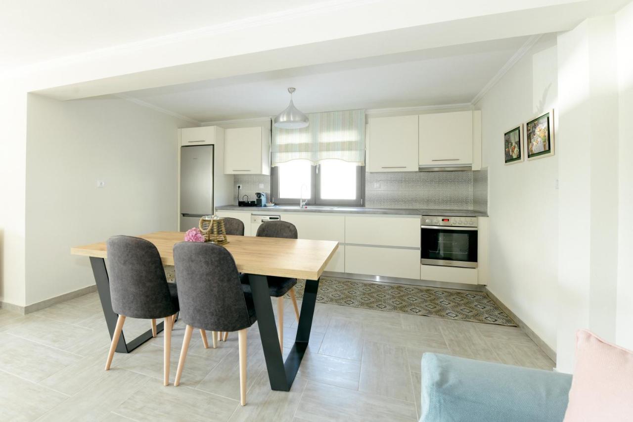 Apartment W1 *