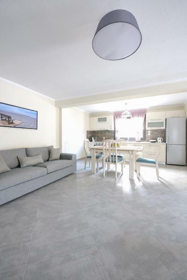 Apartment W1