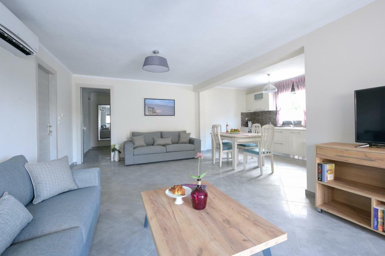 W1 Apartment *